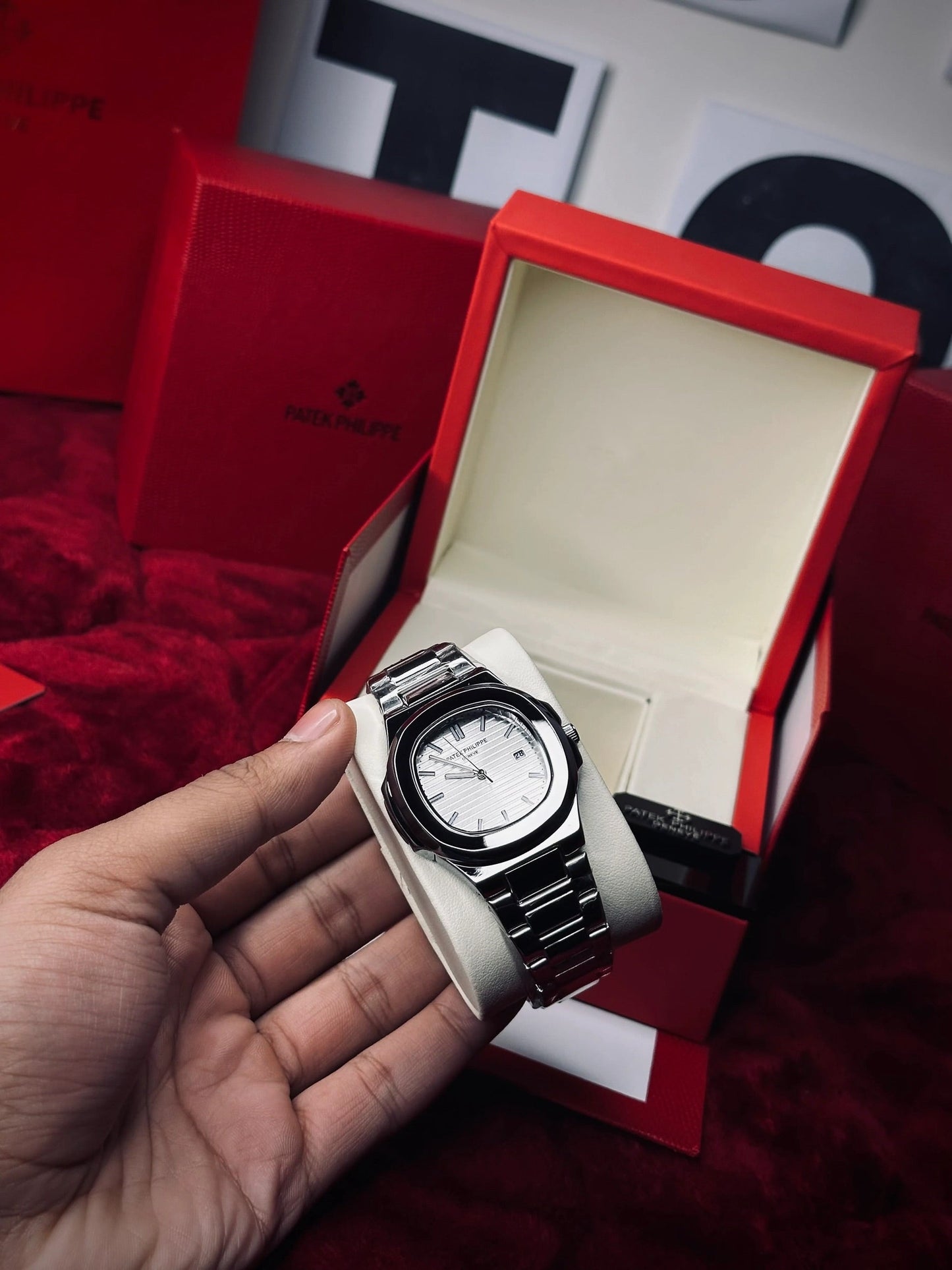 PP Premium Watch